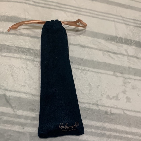 Unbound petite cordless curling iron/straightener - Picture 10 of 10